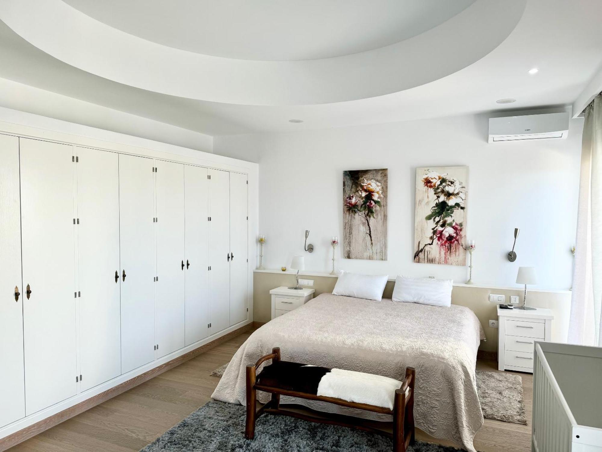 Villa Hermosa En Marbella,100 M Playa, Vistas Al Mar, Piscina Privada *