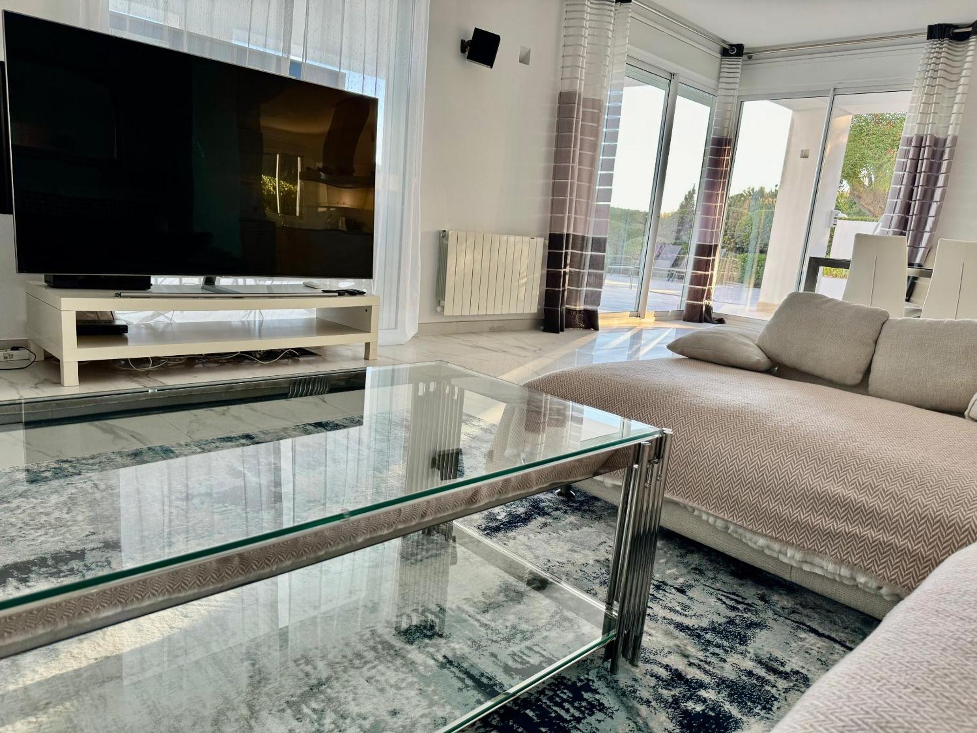 Hermosa En Marbella,100 M Playa, Vistas Al Mar, Piscina Privada Villa