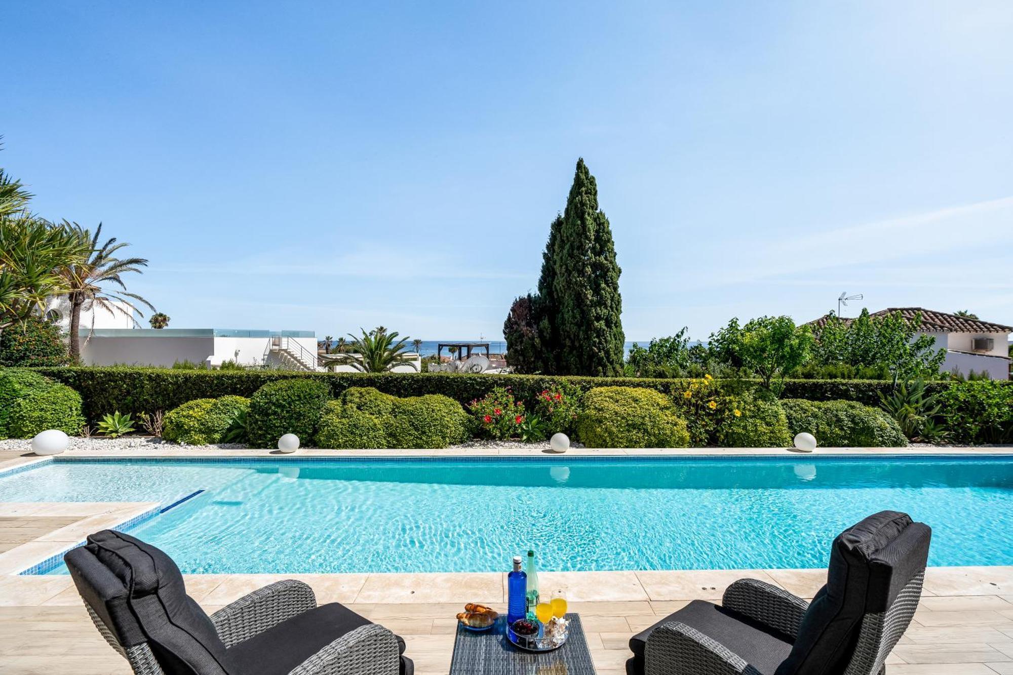 Hermosa En Marbella,100 M Playa, Vistas Al Mar, Piscina Privada Villa *