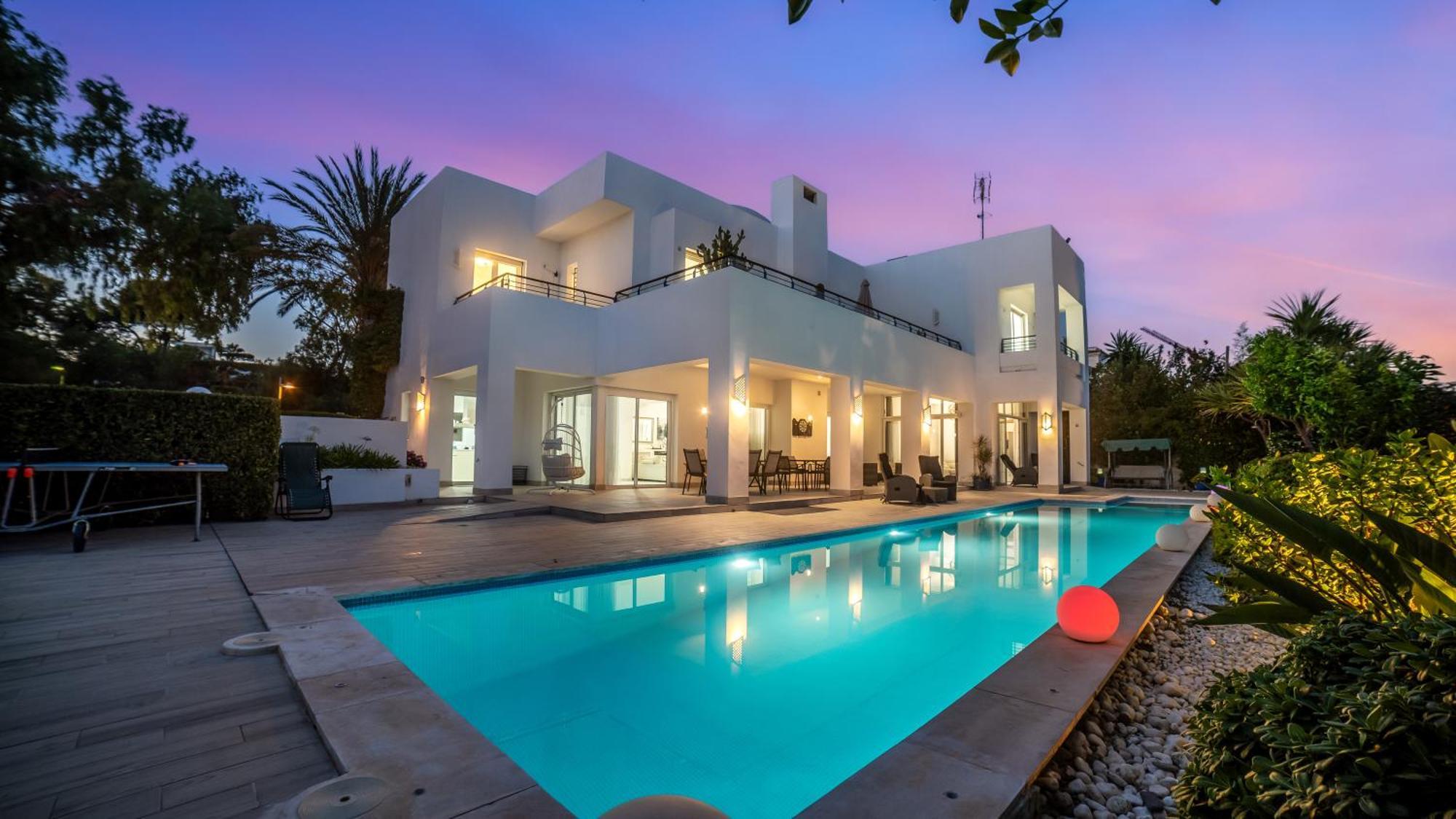 Hermosa En Marbella,100 M Playa, Vistas Al Mar, Piscina Privada Villa Marbella