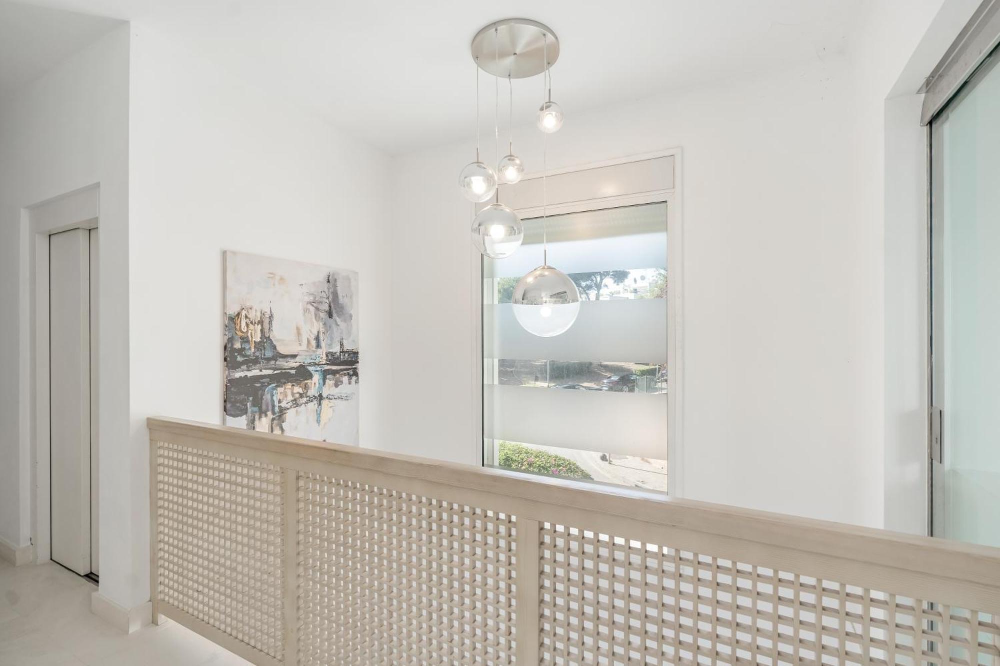 Hermosa En Marbella,100 M Playa, Vistas Al Mar, Piscina Privada *