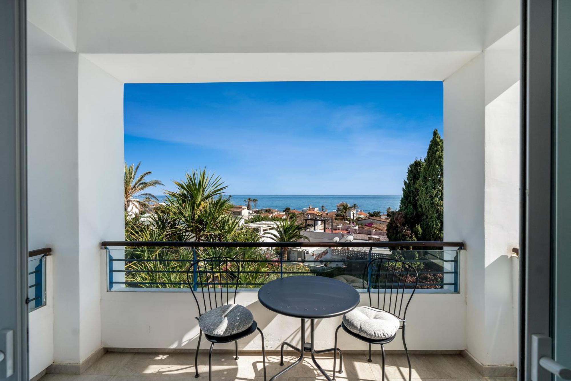Hermosa En Marbella,100 M Playa, Vistas Al Mar, Piscina Privada Villa